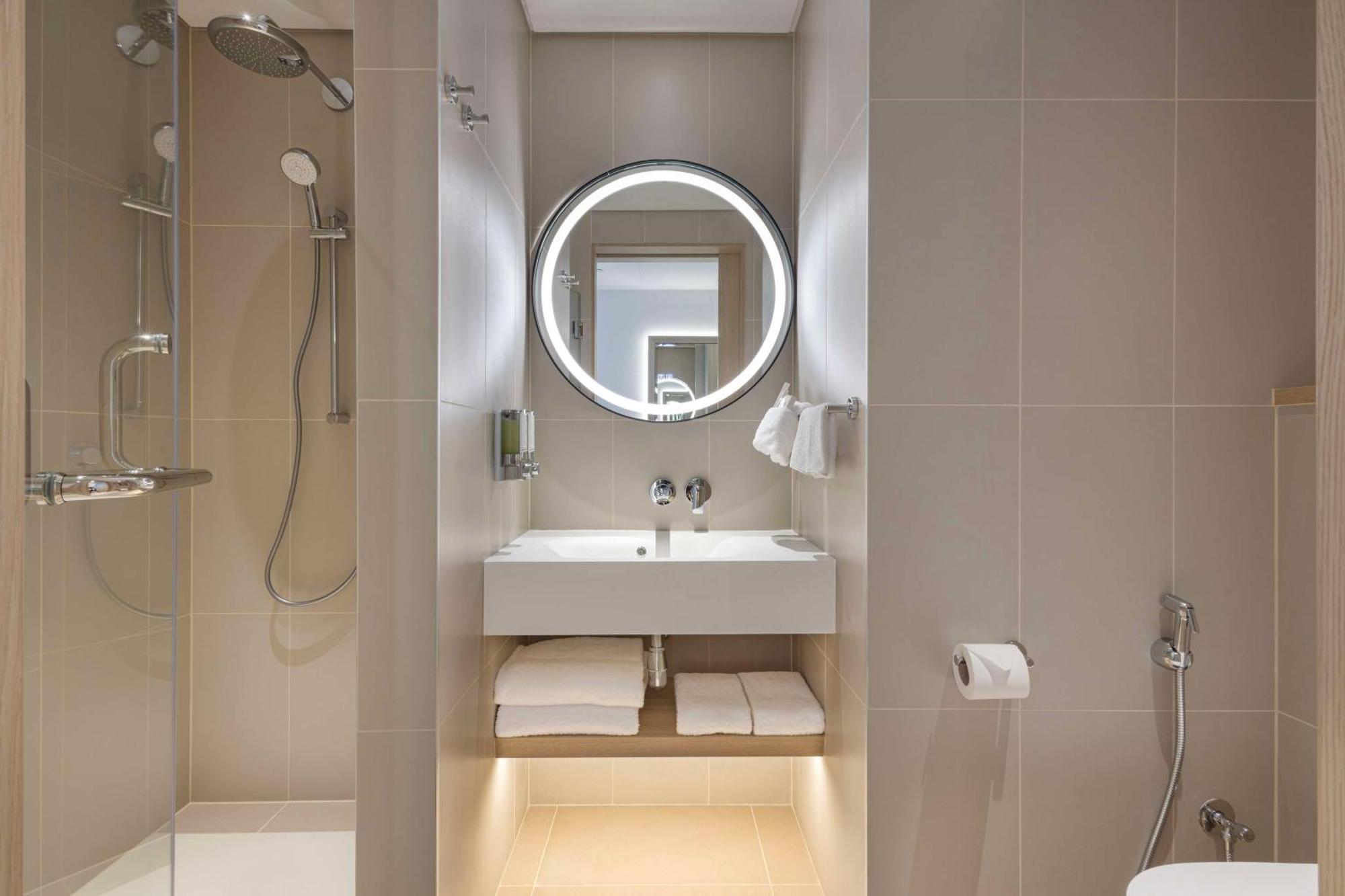 Hampton By Hilton Kuwait Salmiya Ξενοδοχείο Κουβέιτ Εξωτερικό φωτογραφία