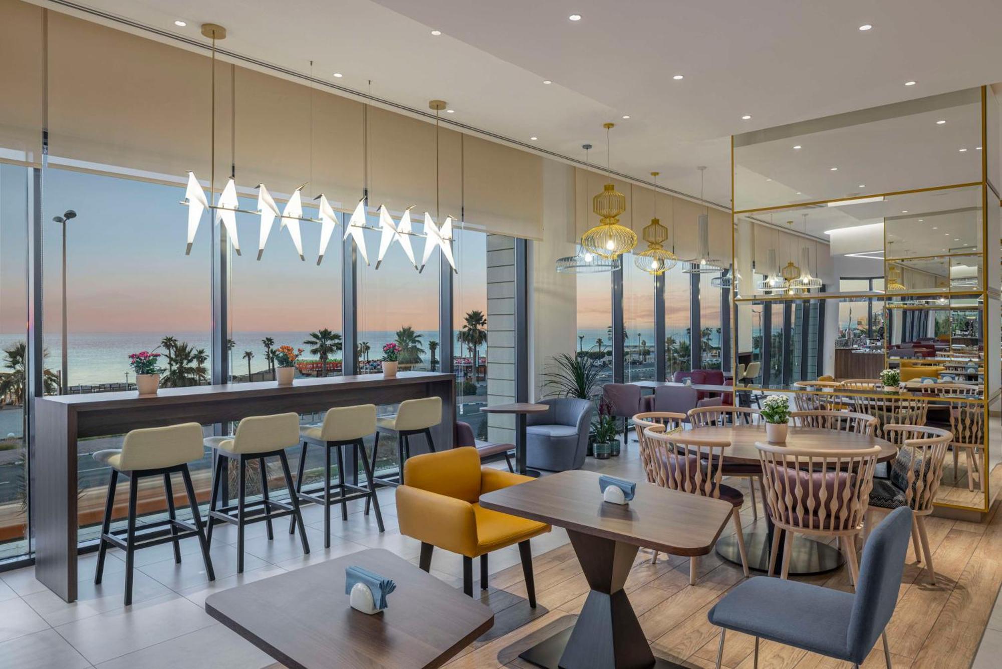 Hampton By Hilton Kuwait Salmiya Ξενοδοχείο Κουβέιτ Εξωτερικό φωτογραφία